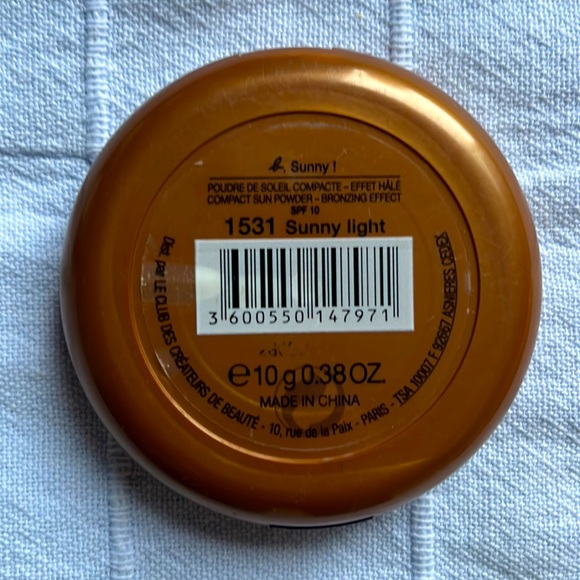 Agnès b Paris make up. Powder. Sunny b - Picture 3 of 3